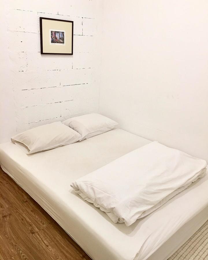 Funwahn Hostel And Cafe شيانغ ماي المظهر الخارجي الصورة