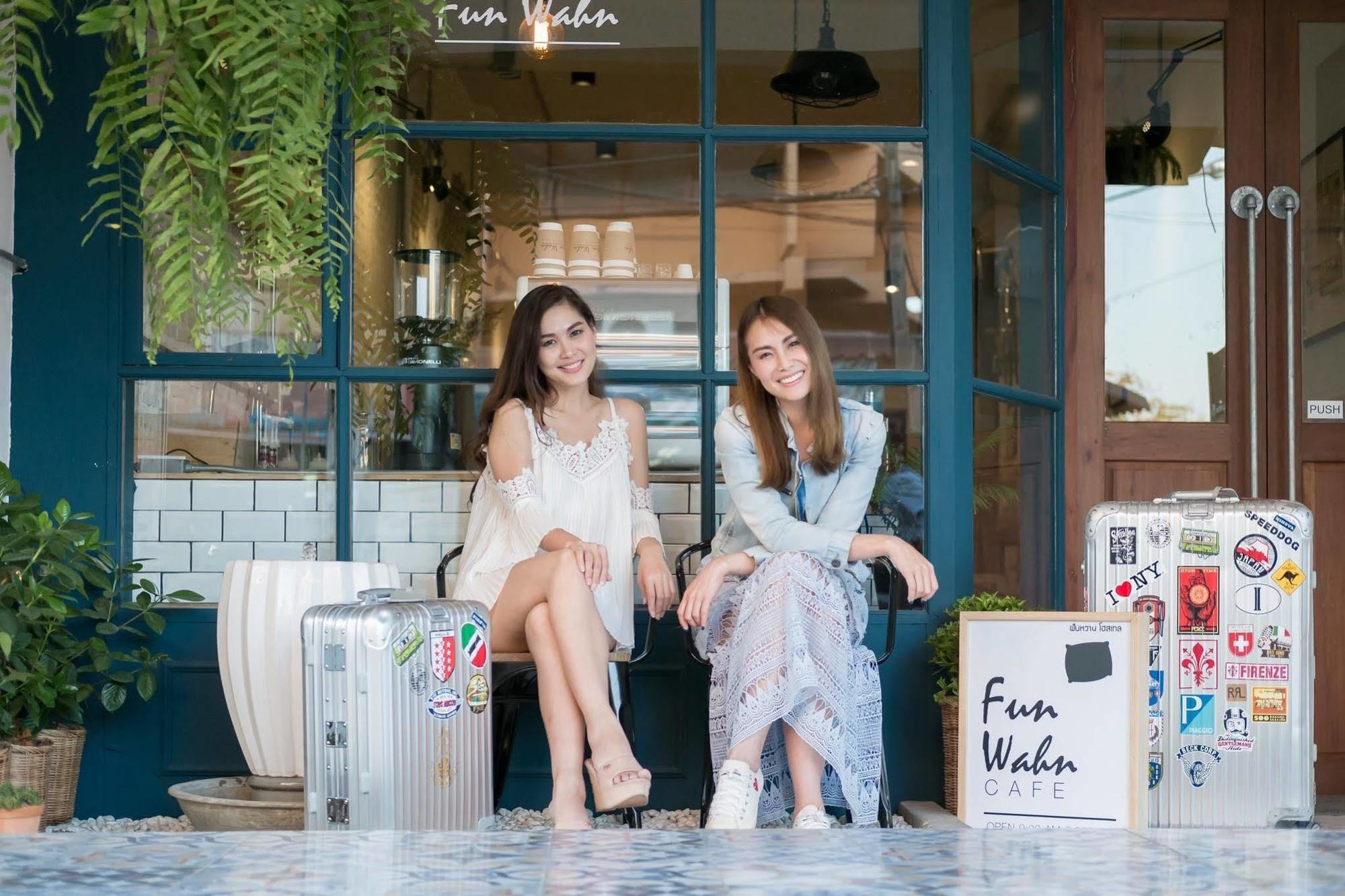 Funwahn Hostel And Cafe شيانغ ماي المظهر الخارجي الصورة